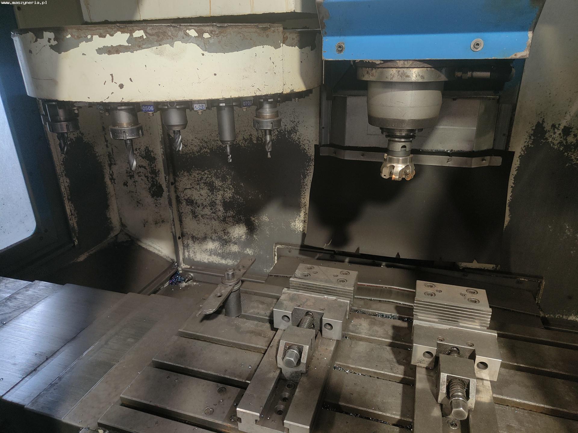 Centro di lavoro verticale CNC DUGARD EAGLE 1000 VMC in vendita - foto 3
